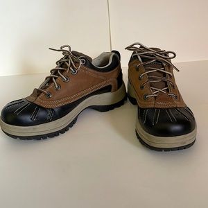 sketchers outdoor shoe